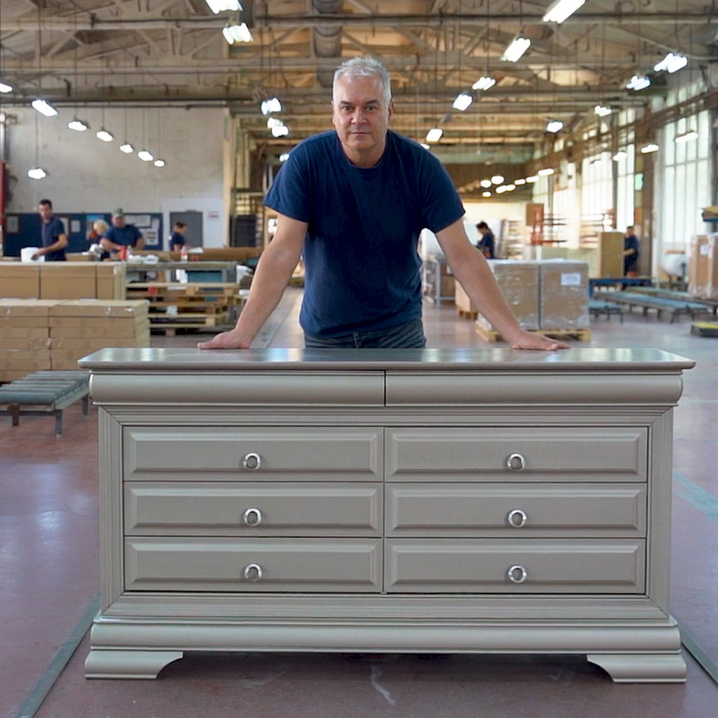 „Fabricat cu mândrie în România”: Clasic Prod Mex, fabrica Mobexpert