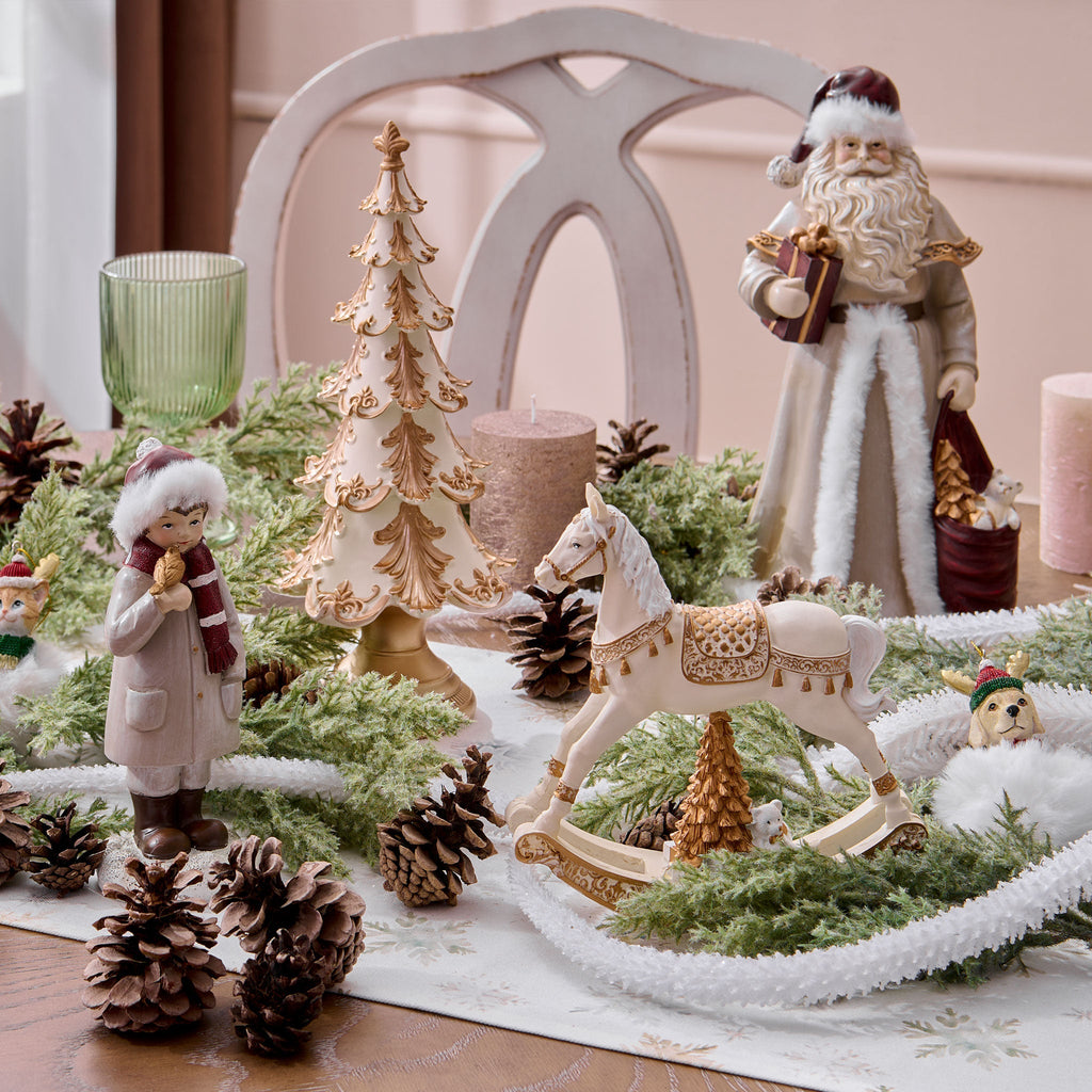 Idei pentru decorarea casei de Crăciun: sugestii pentru o locuință desprinsă din povești