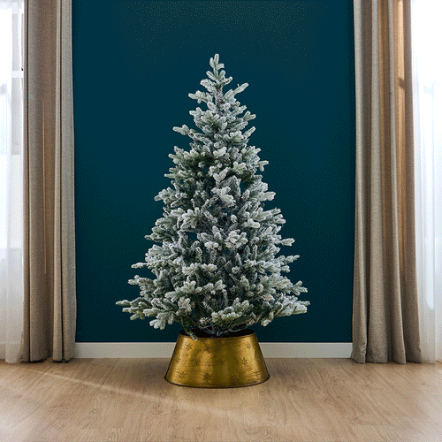 Cum decorezi un brad de Crăciun ca-n povești în 6 pași simpli