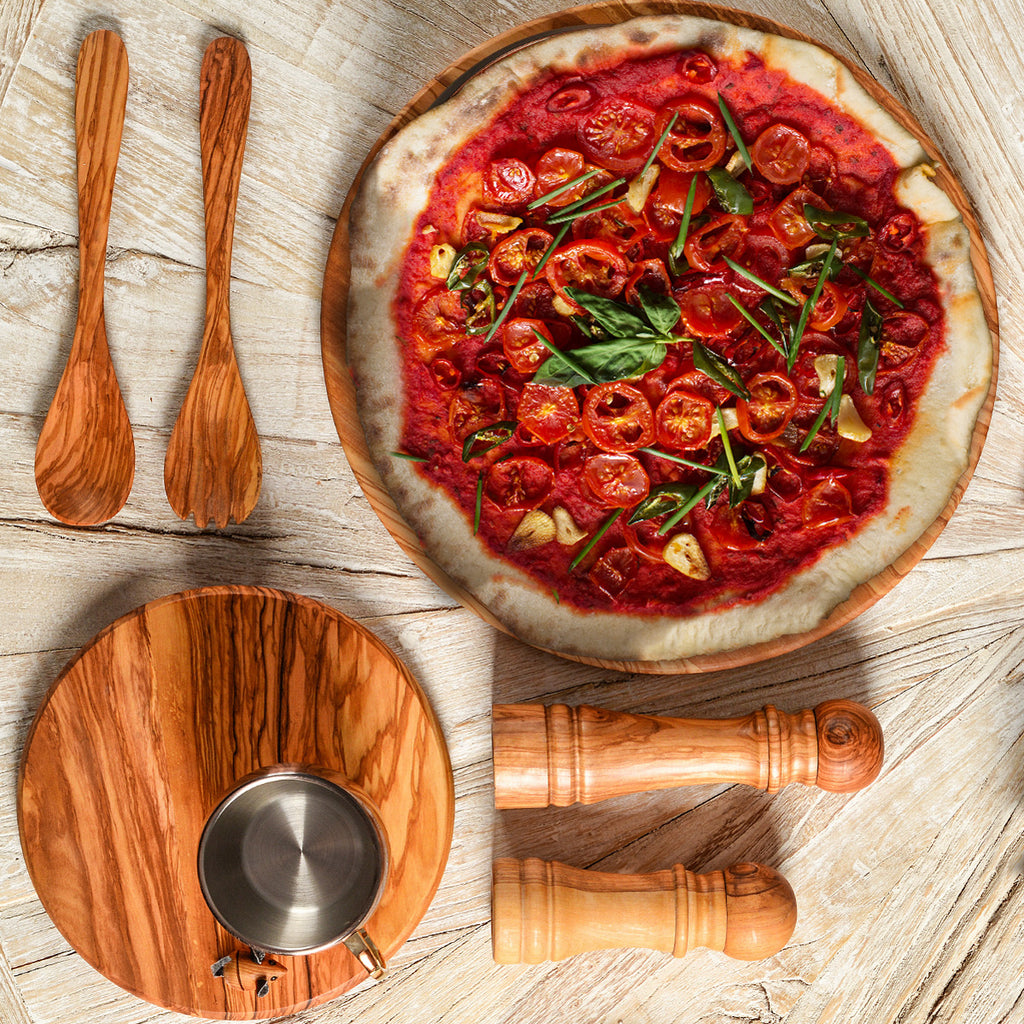 Ustensile pentru Gătit Pizza. Pregătește o pizza delicioasă, acasă