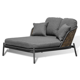 BARI Pat de zi, exterior