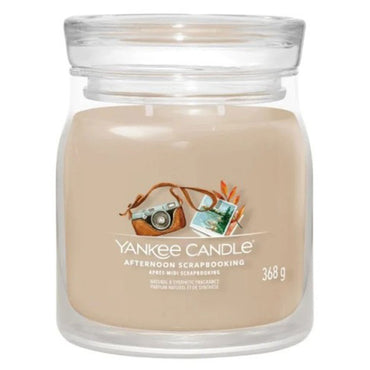 SIGNATURE Lumânare parfumată