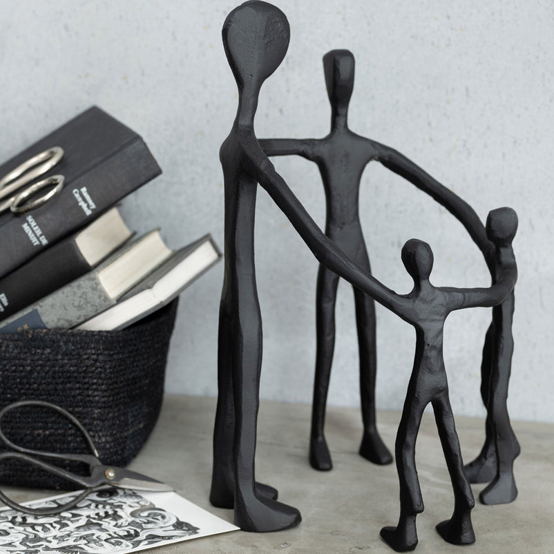 FAMILY CIRCLE Statuetă