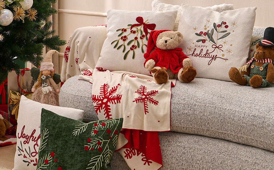 EXTRA REDUCERE la produsele din colecția pentru Crăciun de la Mobexpert