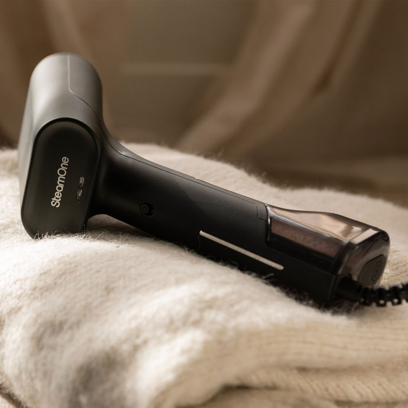 SIMON Aparat de călcat vertical, 1800W, 120ml