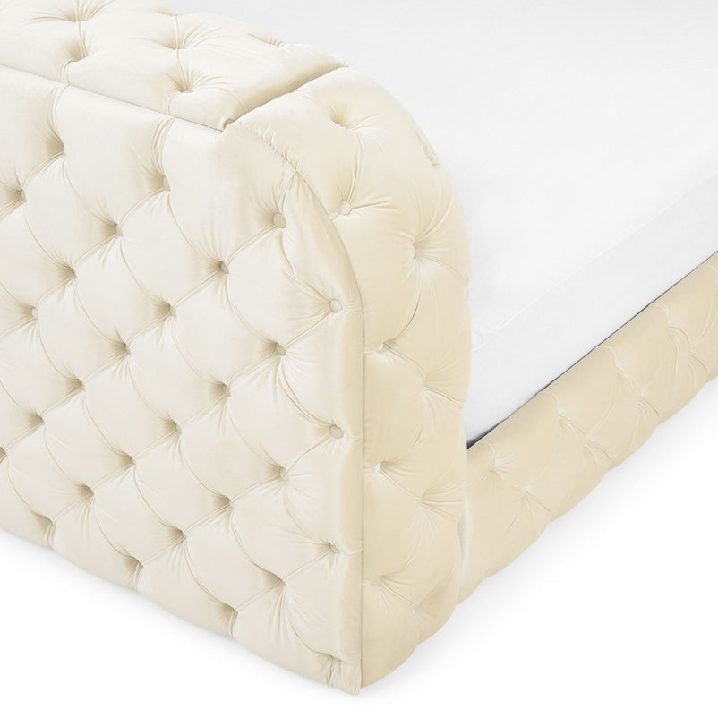 CLERMONT Pat tapițat, șemineu, spațiu TV, LED, somieră incluse