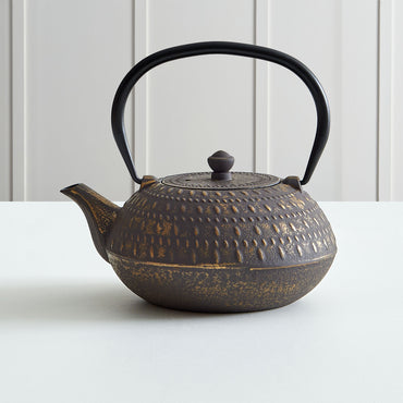 STRIPE Ceainic, fontă, 1L