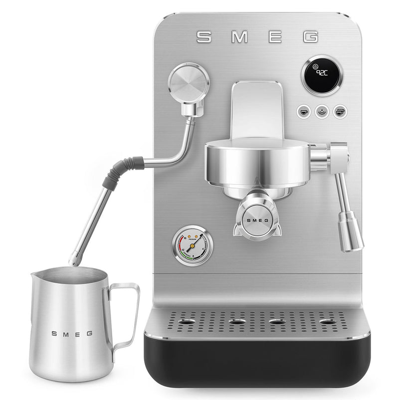 SMEG Espressor cu dispozitiv spumare, 1700W