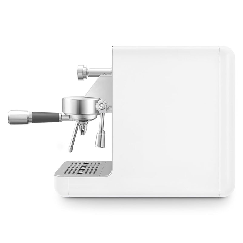 SMEG Espressor cu dispozitiv spumare