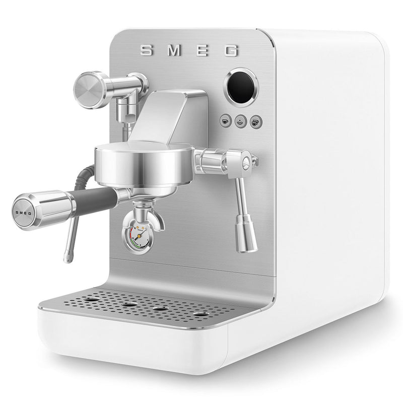 SMEG Espressor cu dispozitiv spumare