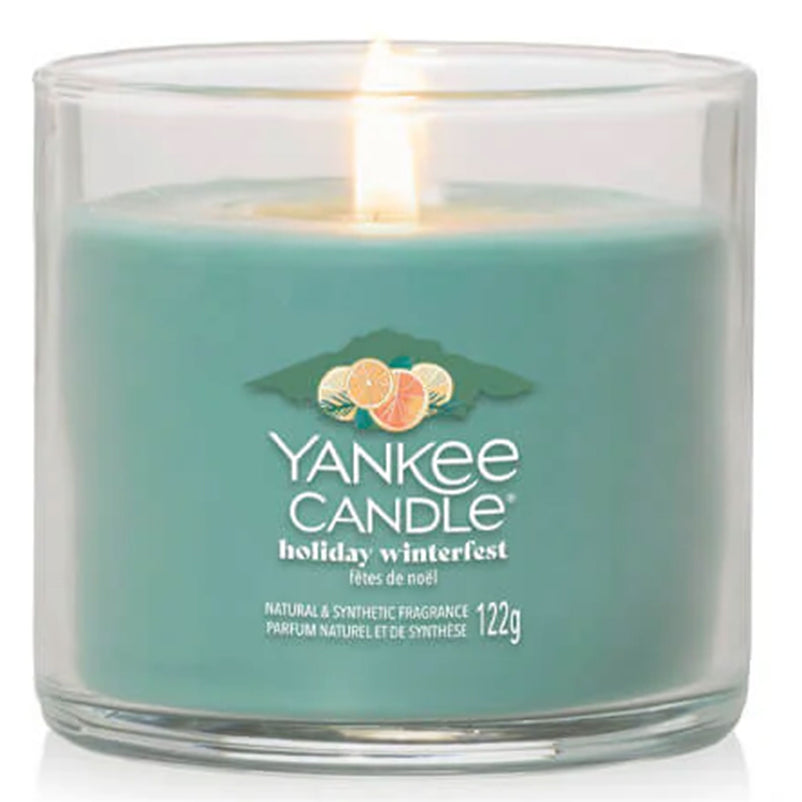 SIGNATURE Lumânare parfumată