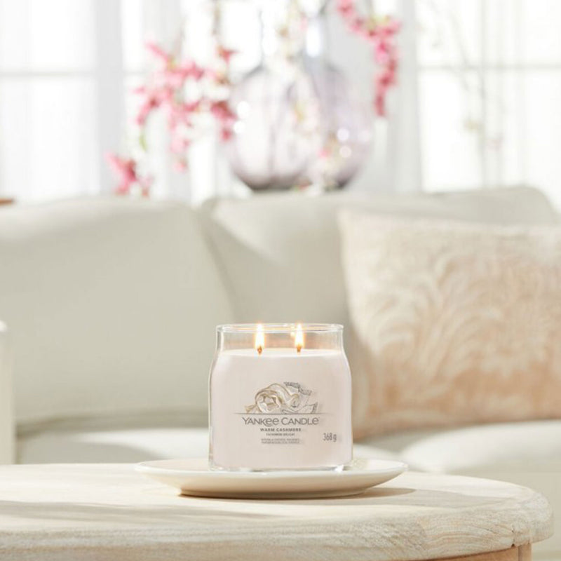 SIGNATURE Lumânare parfumată