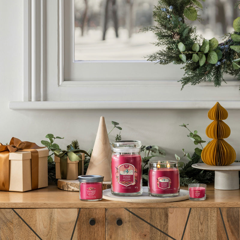 SIGNATURE Lumânare parfumată