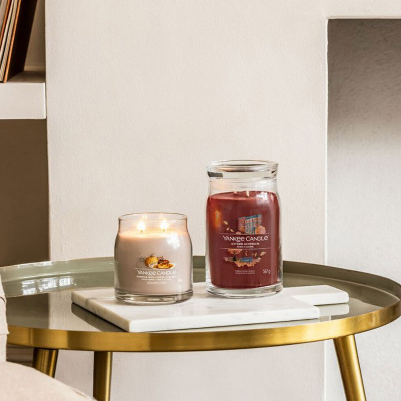 SIGNATURE Lumânare parfumată