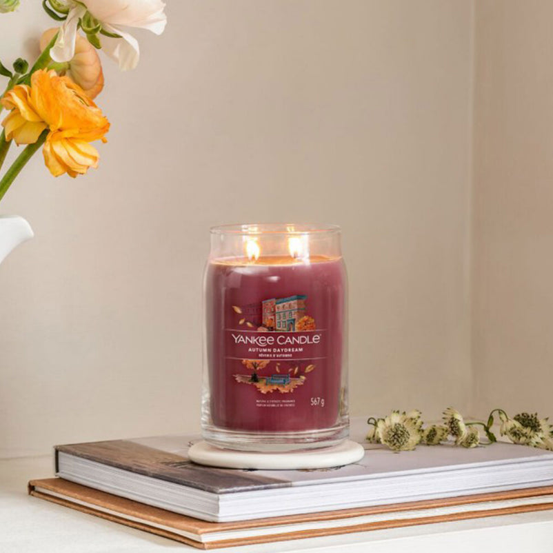 SIGNATURE Lumânare parfumată