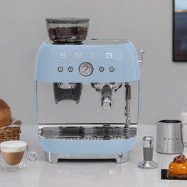 SMEG Aparat espresso electric