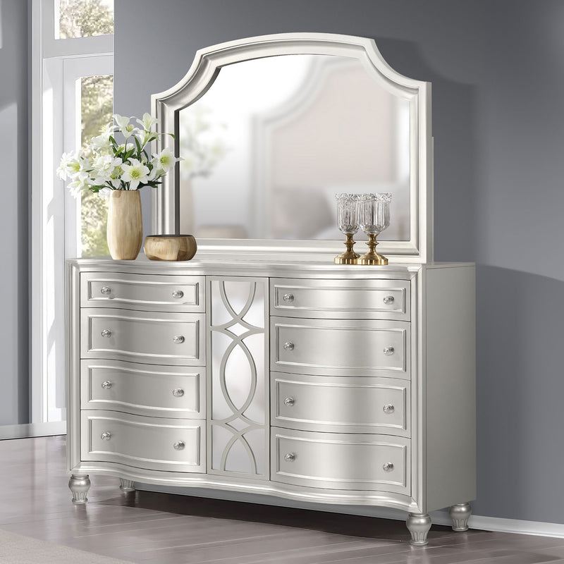 REFLECTIONS Oglindă