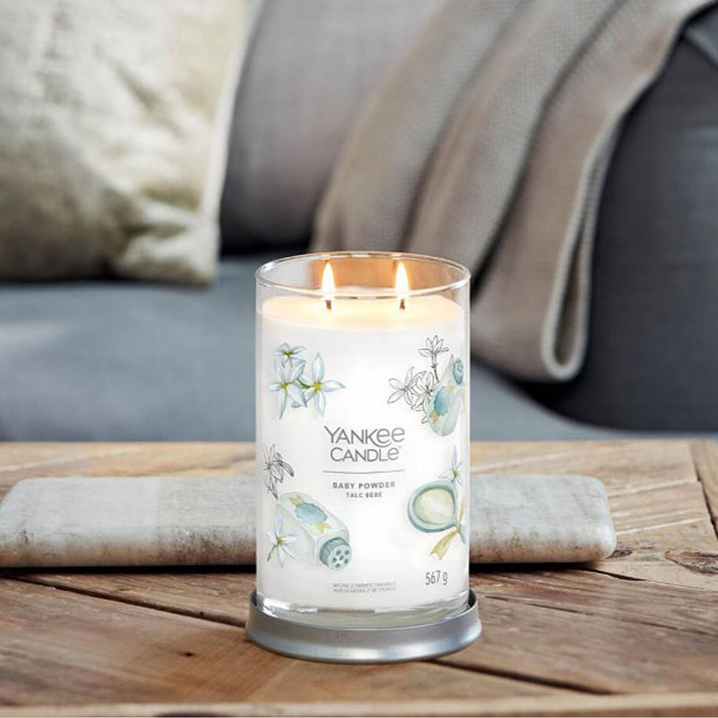 SIGNATURE Lumanare parfumată