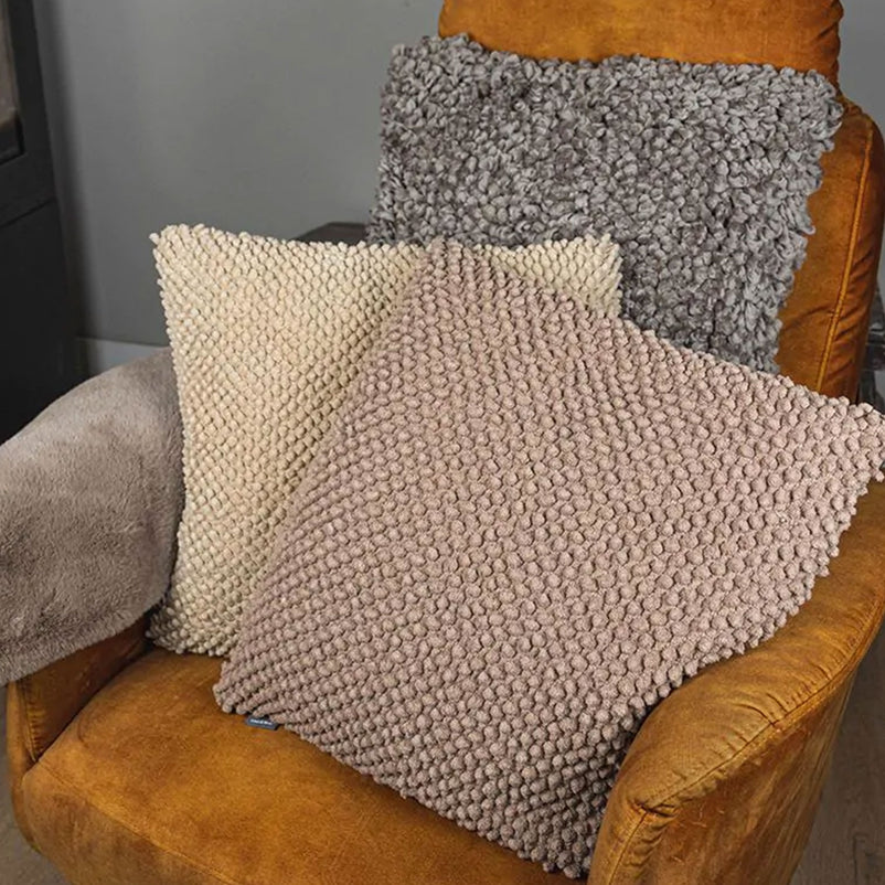 JUMBO DOTS Pernă decorativă, 45x45cm