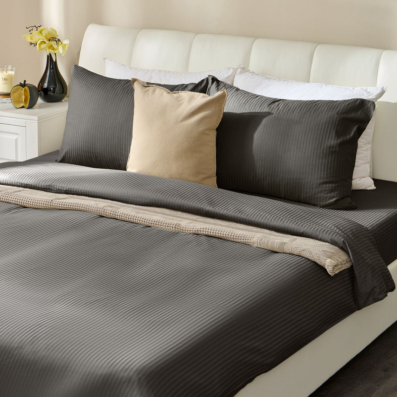 SATIN STRIPE Set așternut 4 piese, 200x220cm