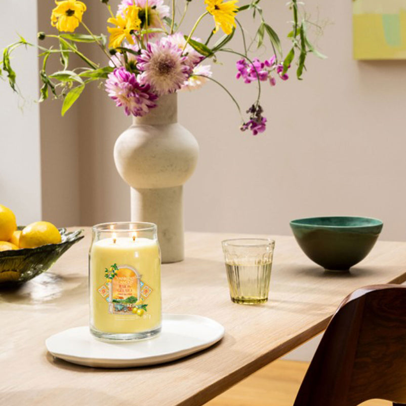 SIGNATURE Lumânare parfumată