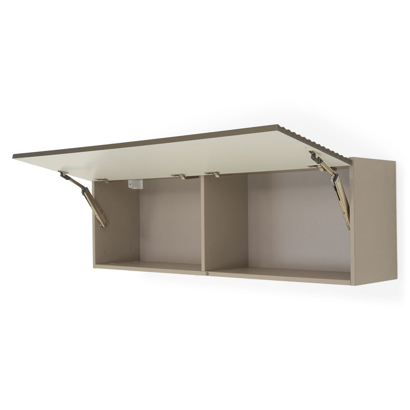 INFINITY Corp suspendat, 1 ușă