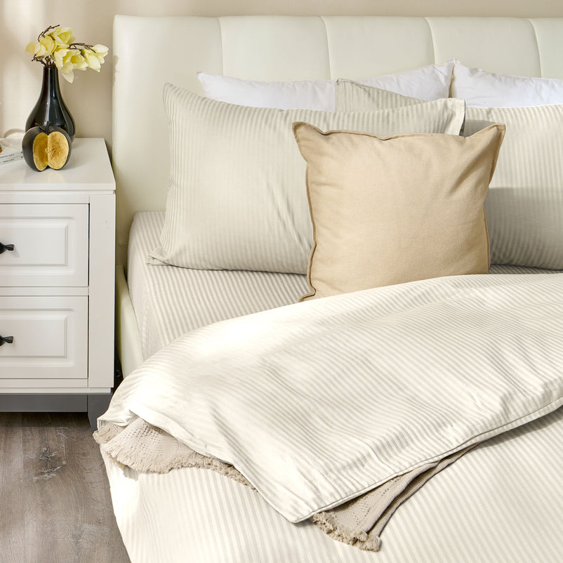 SATIN STRIPE Set așternut 4 piese, 200x220cm