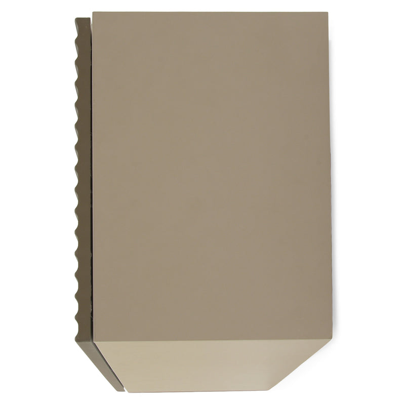 INFINITY Corp suspendat, 1 ușă