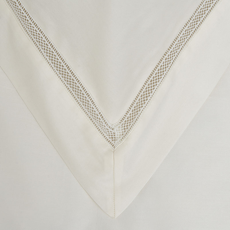 SAKURA LACE Set așternut 4 piese, 200x220cm