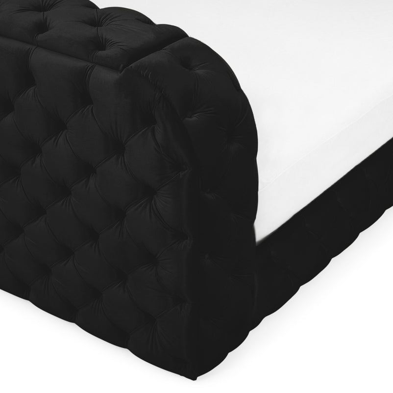 CLERMONT Pat tapițat, șemineu, spațiu TV, LED, somieră incluse