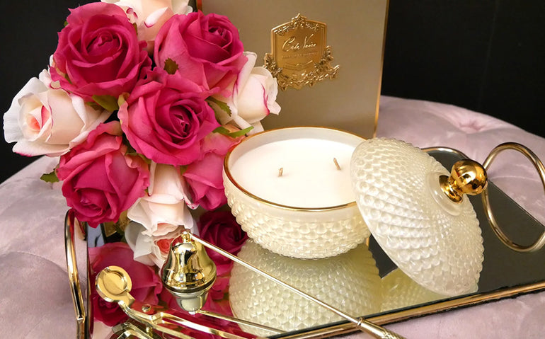 15% REDUCERE la o selecție de parfumuri pentru cameră și lumânări parfumate de la Mobexpert 