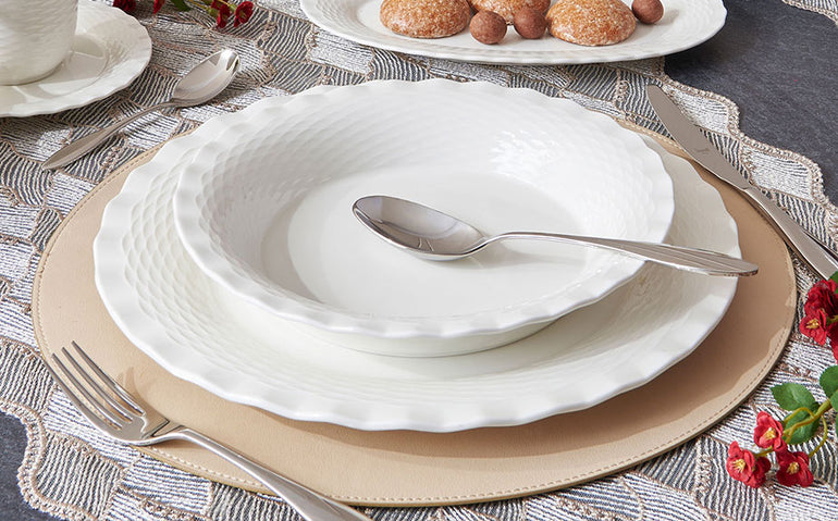 20% REDUCERE la o selecție de veselă, fețe de masă și tacâmuri de la Mobexpert 