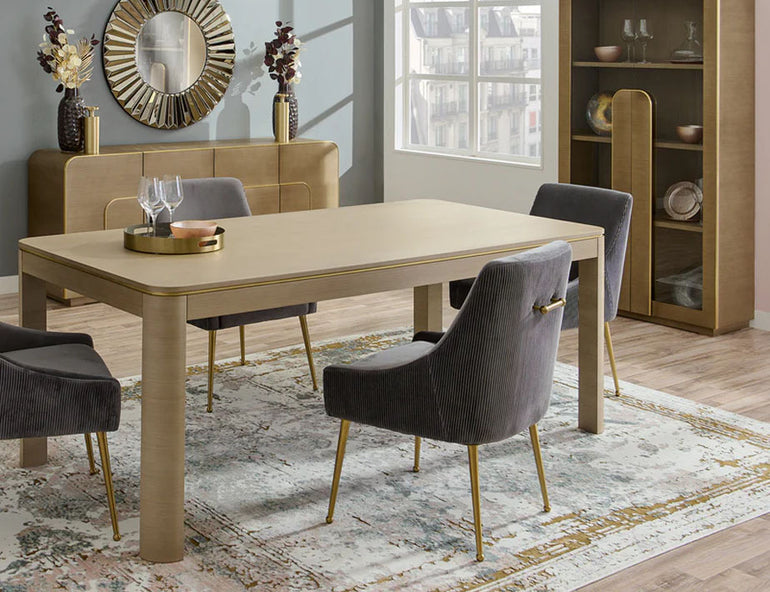  Descoperă reduceri de până la 70% pentru produsele din Mobexpert Outlet 