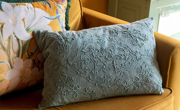 OFERTE SPECIALE LA DECORAȚIUNI de la Mobexpert