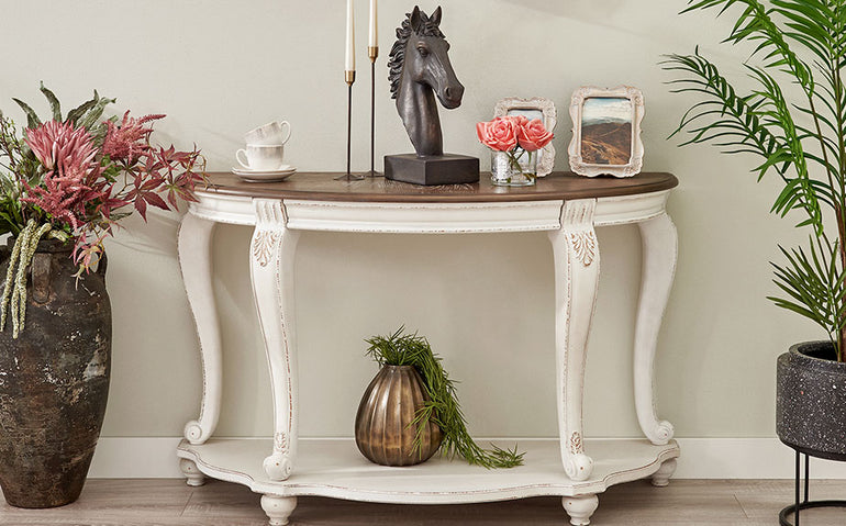 20% REDUCERE la achiziții de minim 1.000 lei dintr-o selecție de mobilier de accent de la Mobexpert 