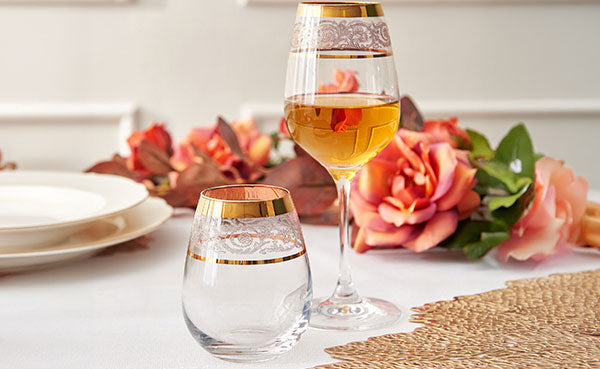 VESELĂ ȘI ACCESORII. Vezi ofertele speciale de la Mobexpert