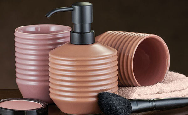 Până la 40% la PENTRU BAIE de la Mobexpert