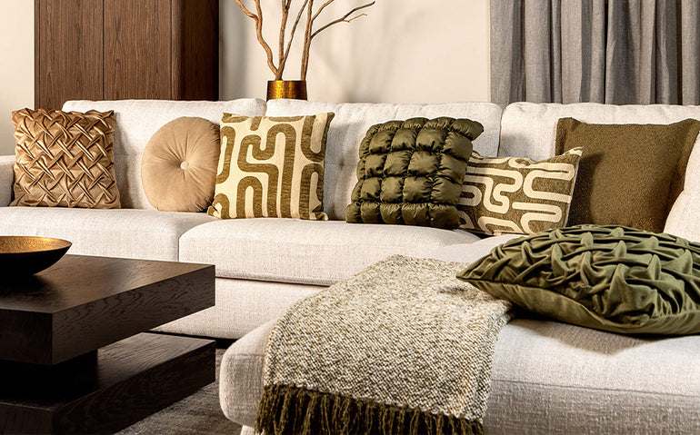 20% REDUCERE la o selecție de perne decorative, pleduri și pături de la Mobexpert 