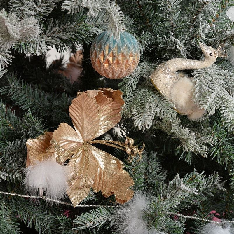 FETE DE NOEL Brad împodobit